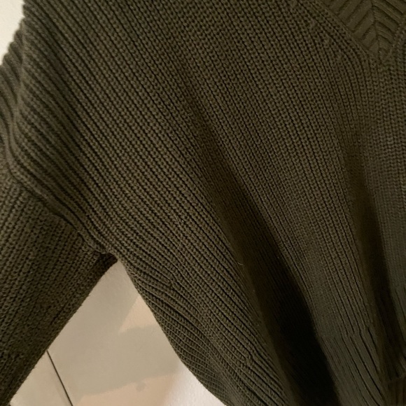 PISTOLA Camille Strong Shoulder Sweater V Neck Olive - Picture 6 of 9